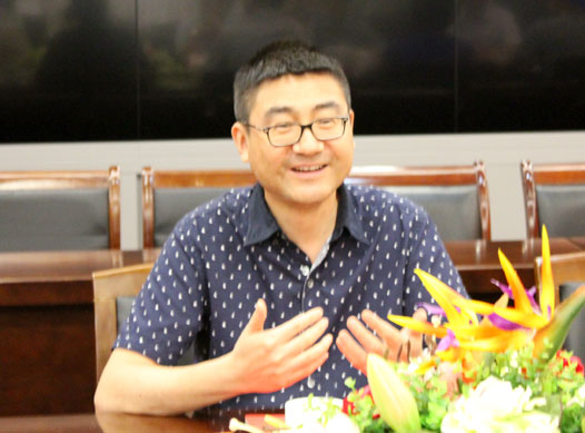 大地建设董事长_大地之子图片(2)