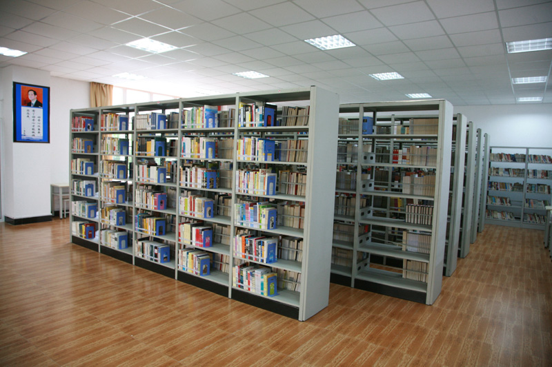 三江学院图书馆东校区分馆