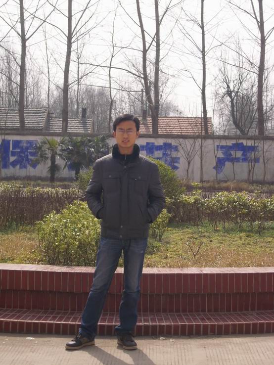 16,姓名:巩茹玉;2006年入学;专业:日语;籍贯:江苏省新沂市;高中毕业于