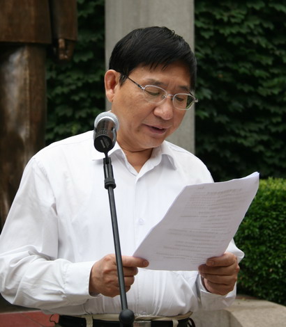 董新华副校长讲话