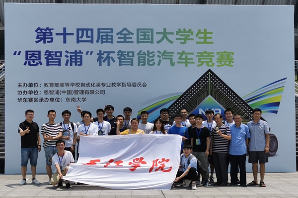 bb51afc2-f347-4ac3-900d-280e3d05a984.jpg