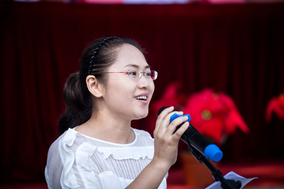 我校隆重举行2015级新生军训汇报表演暨开学典礼