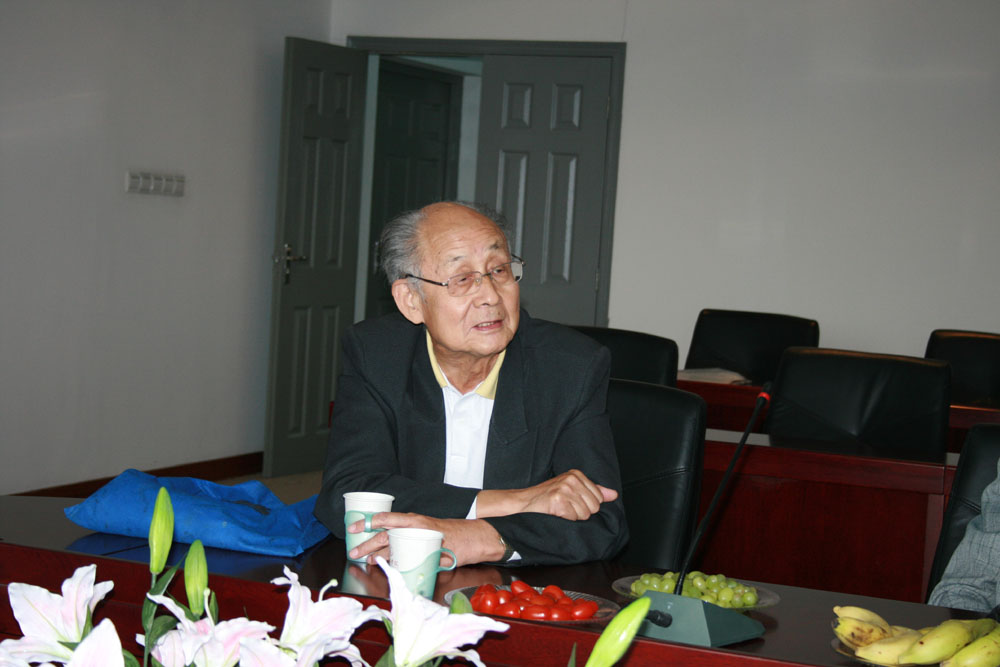 丁承憼教授讲话